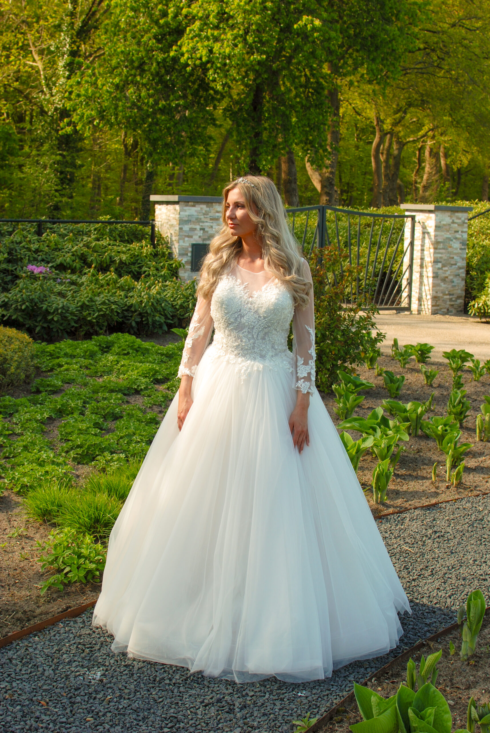 Allure Bridals Diamond Collection 334 voor