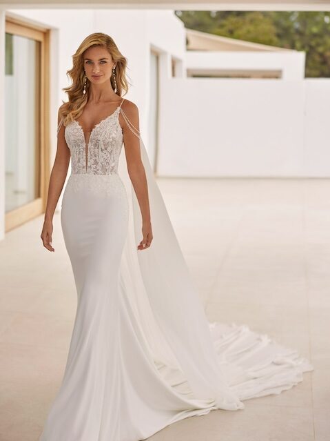 Rosa Clará Fit and flare Mermaid trouwjurk Sadoc klein